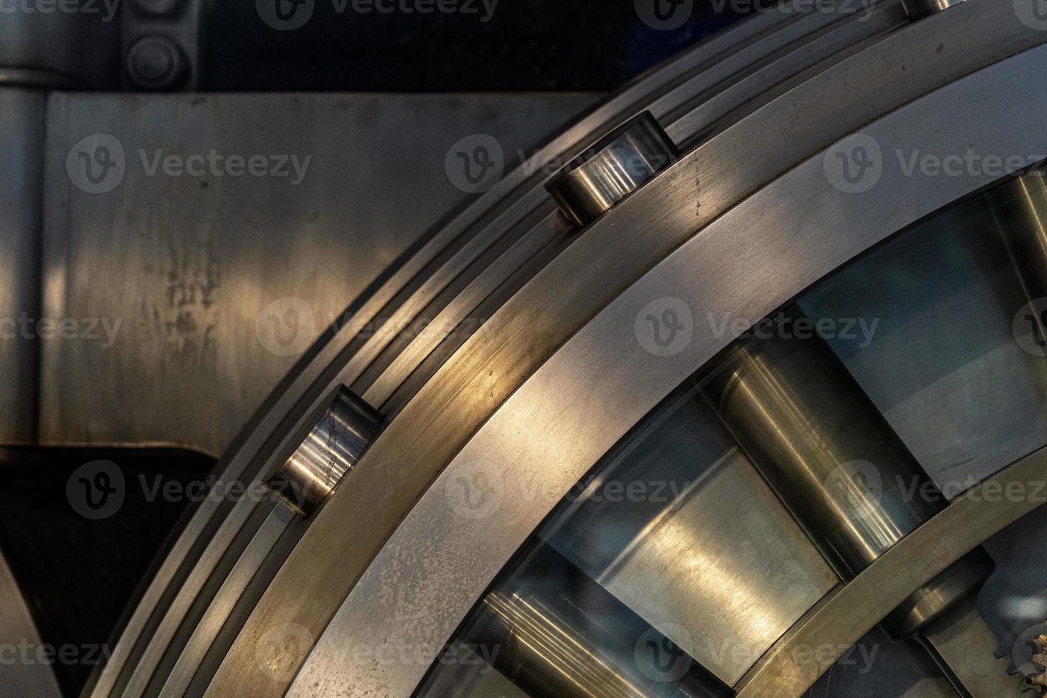 Huge safe detail photo