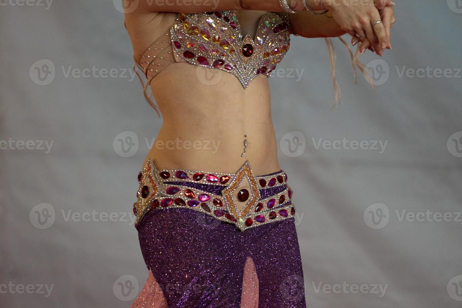 Oriental belly dancer beutiful move photo