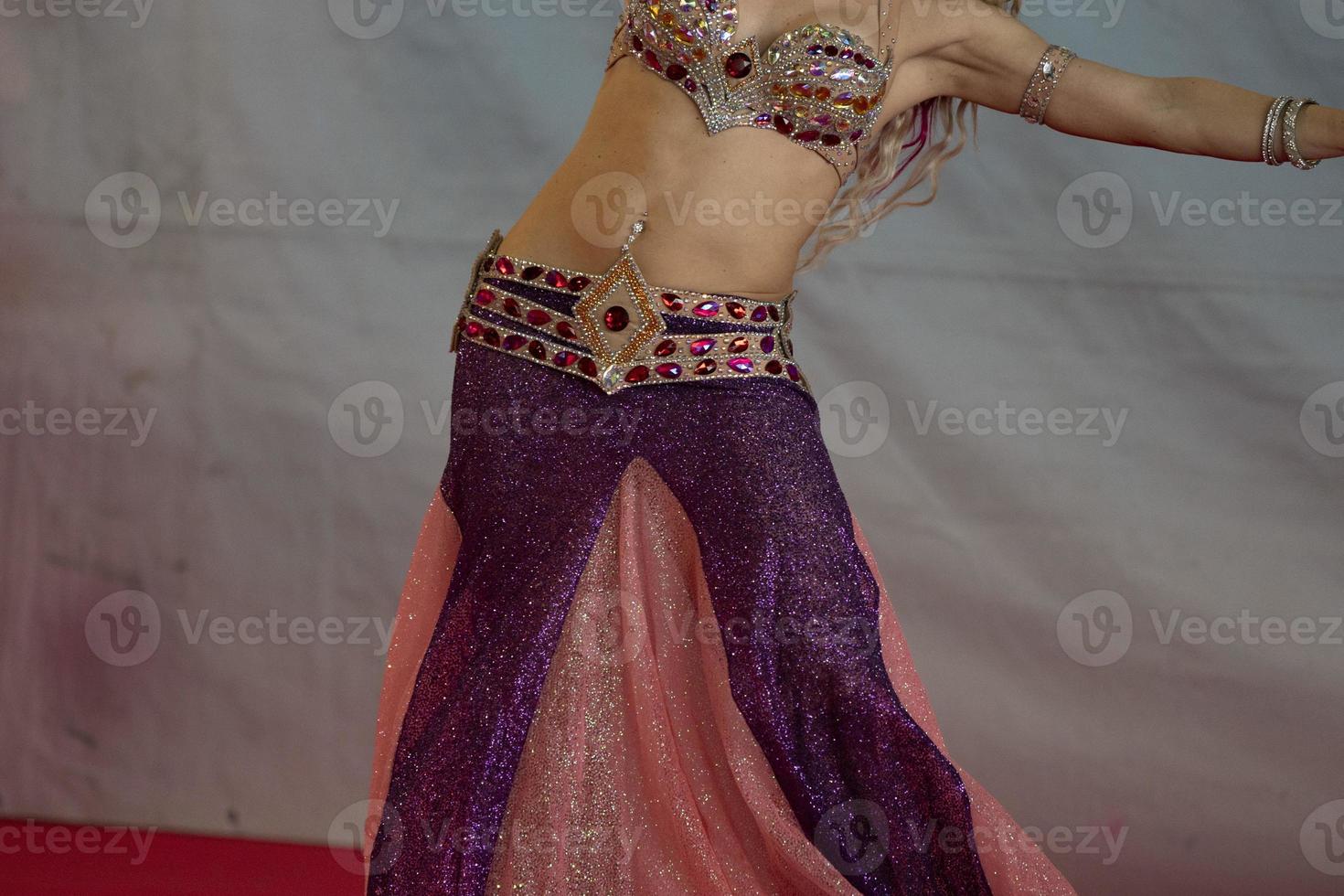 Oriental belly dancer beutiful move photo