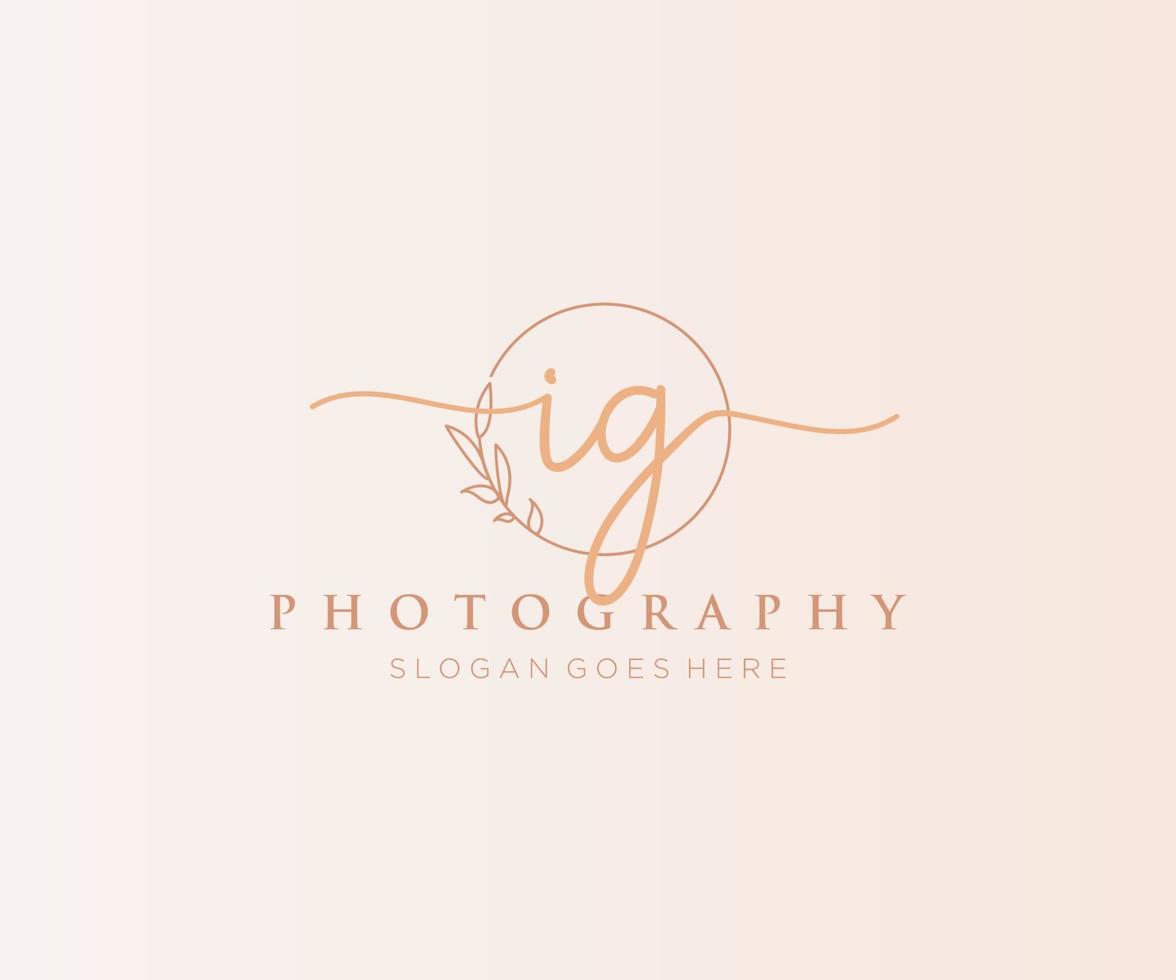 Initial IG feminine logo. Usable for Nature, Salon, Spa, Cosmetic and Beauty Logos. Flat Vector Logo Design Template Element.