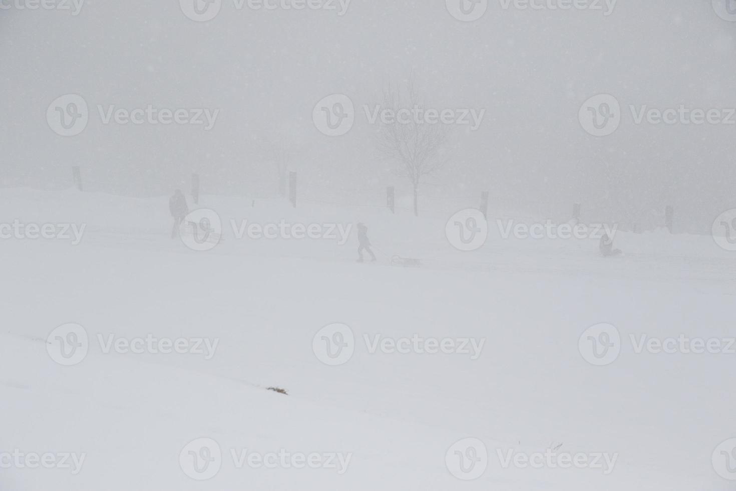 paisaje invernal en los alpes austríacos foto