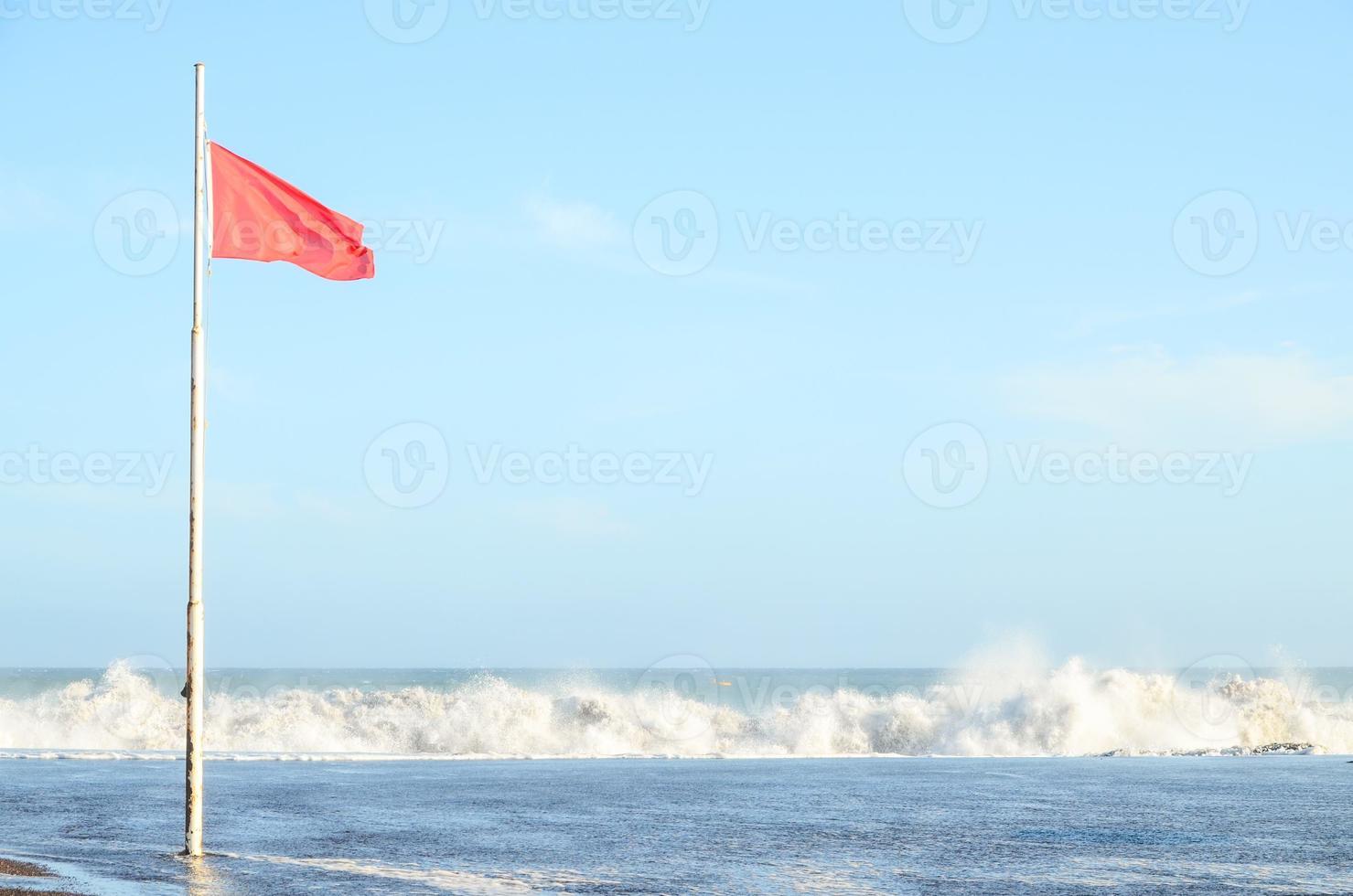 Huge sea waves photo