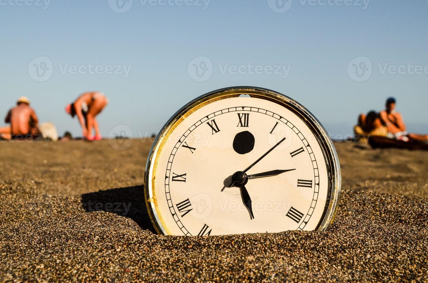 reloj en el suelo foto