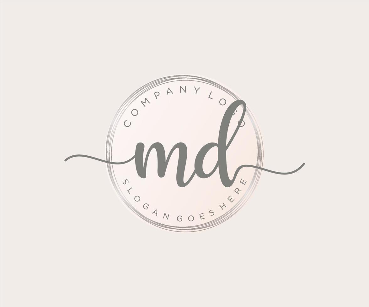 Initial MD feminine logo. Usable for Nature, Salon, Spa, Cosmetic and Beauty Logos. Flat Vector Logo Design Template Element.