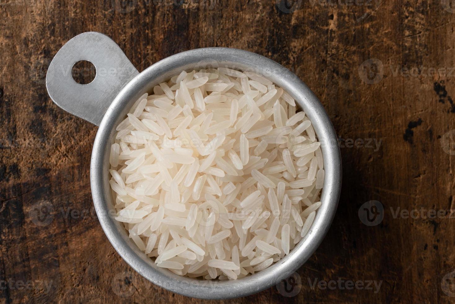 Uncooked Jasmine Rice In A Measuring Cup 18882924 Stock Photo At Vecteezy uncooked-jasmine-rice-in-a-measuring-cup-18882924-stock-photo-at-vecteezy