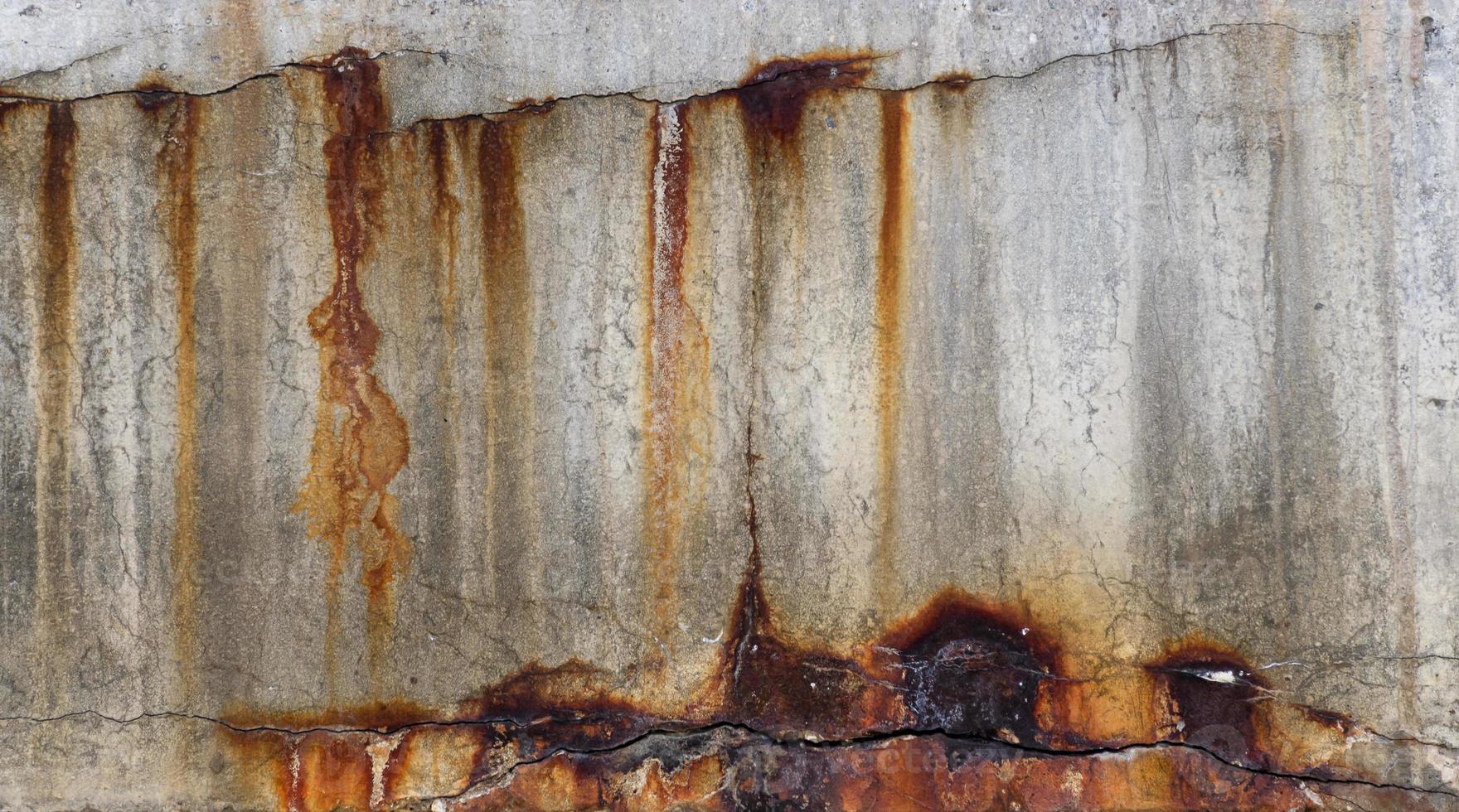 Texture crack concrete wall with rust stains 18901931 Stock Photo at Vecteezy