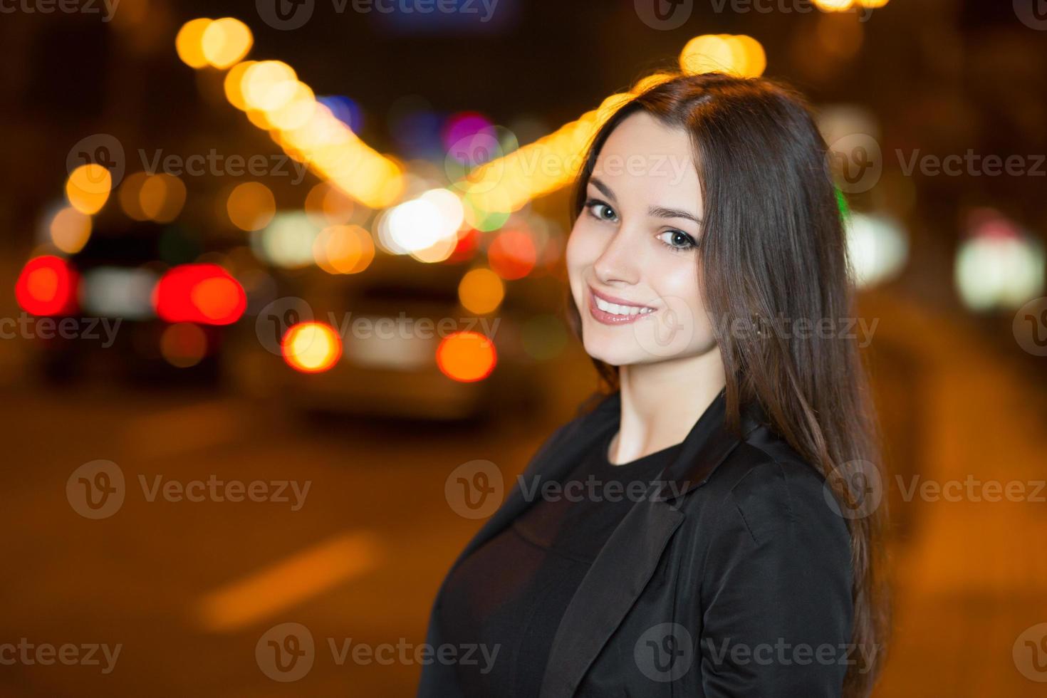 retrato, de, joven, alegre, mujer foto