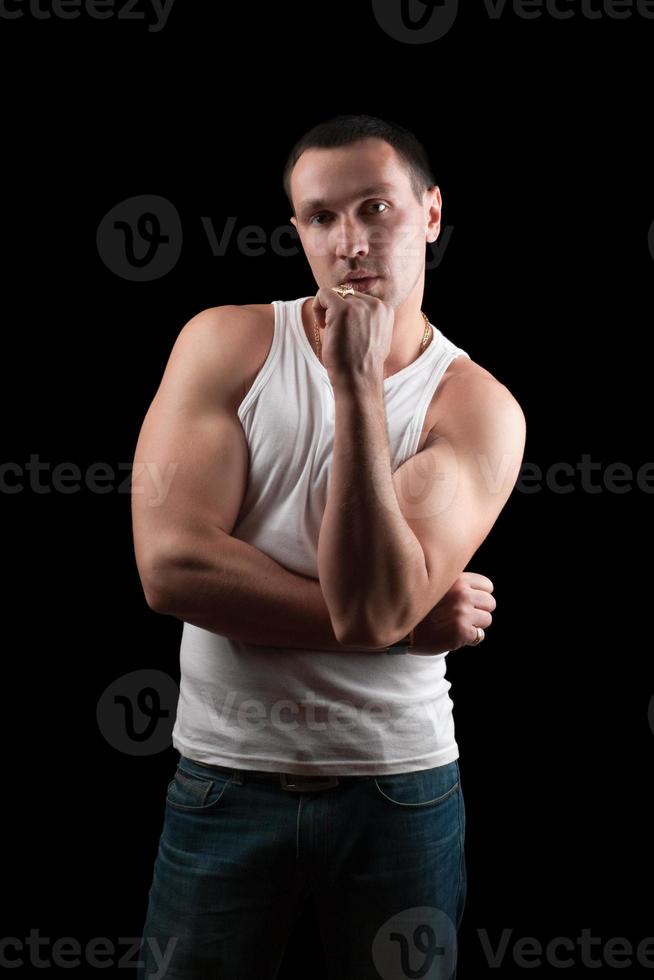 retrato de un hombre pensativo. aislado foto