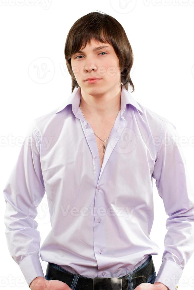 joven en una camisa foto