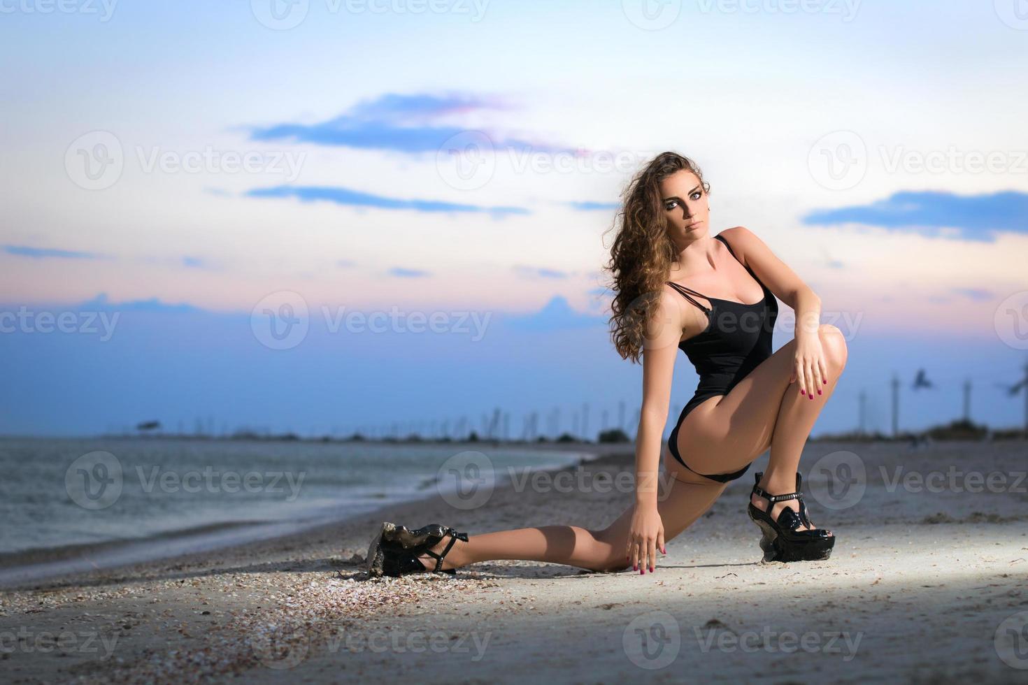 Fascinating curly brunette photo