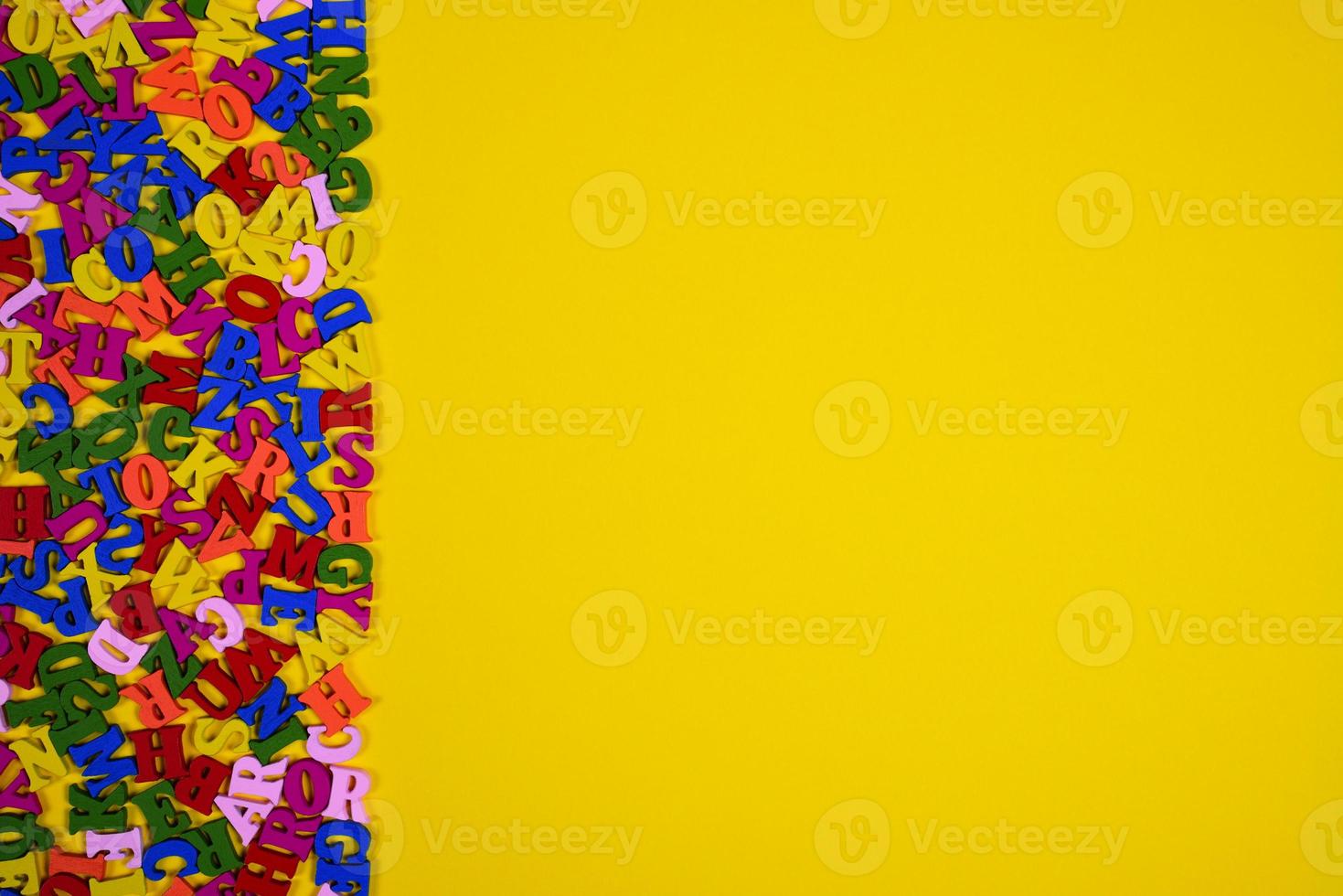 letras multicolores del alfabeto inglés foto