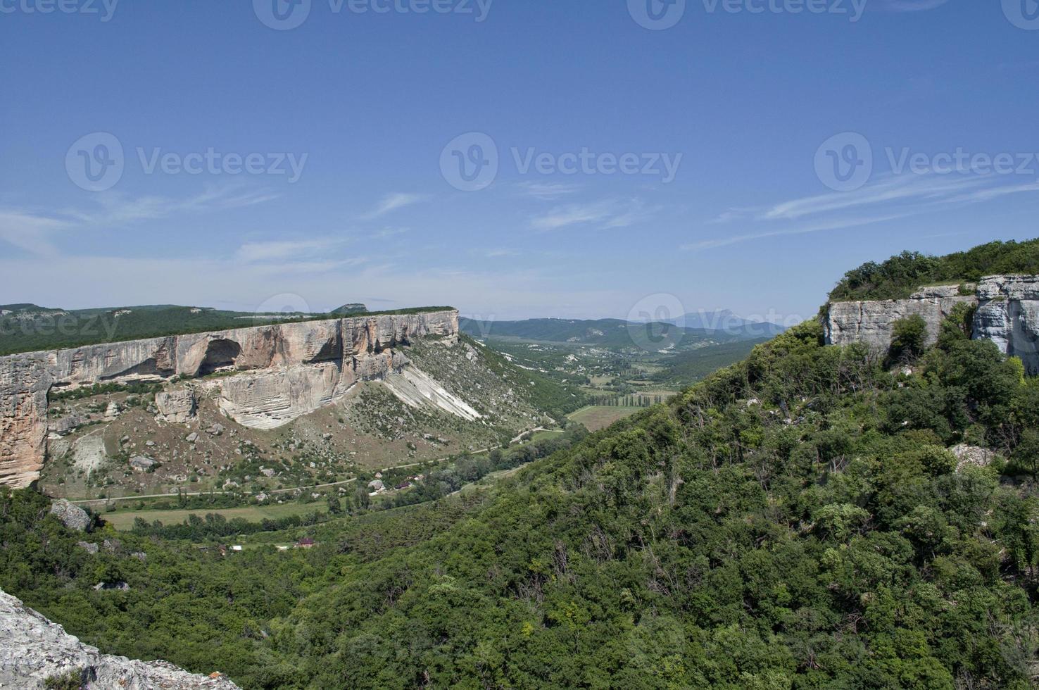 vista de la meseta de la montaña, cañón kacha, crimea foto