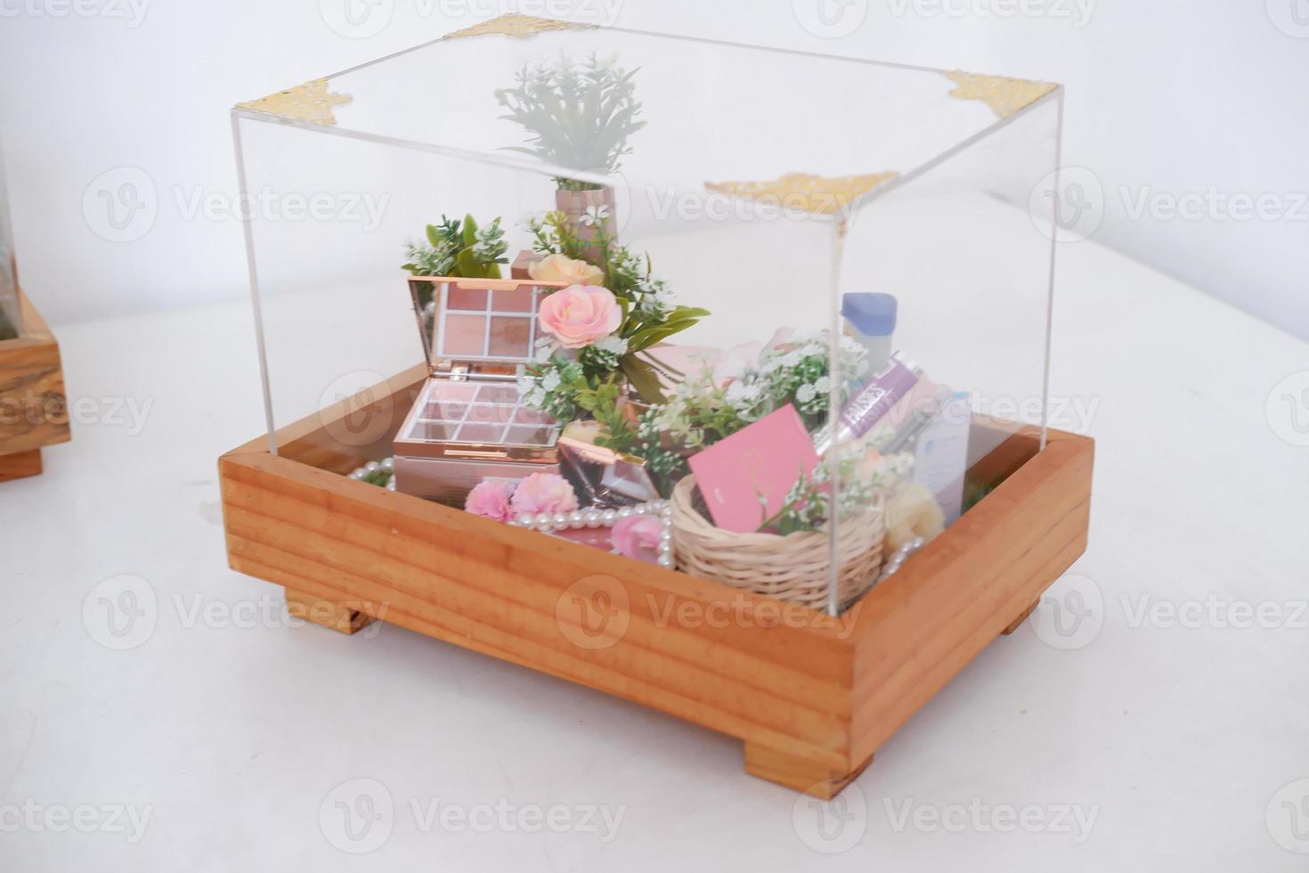wedding gifts for the bride and groom photo