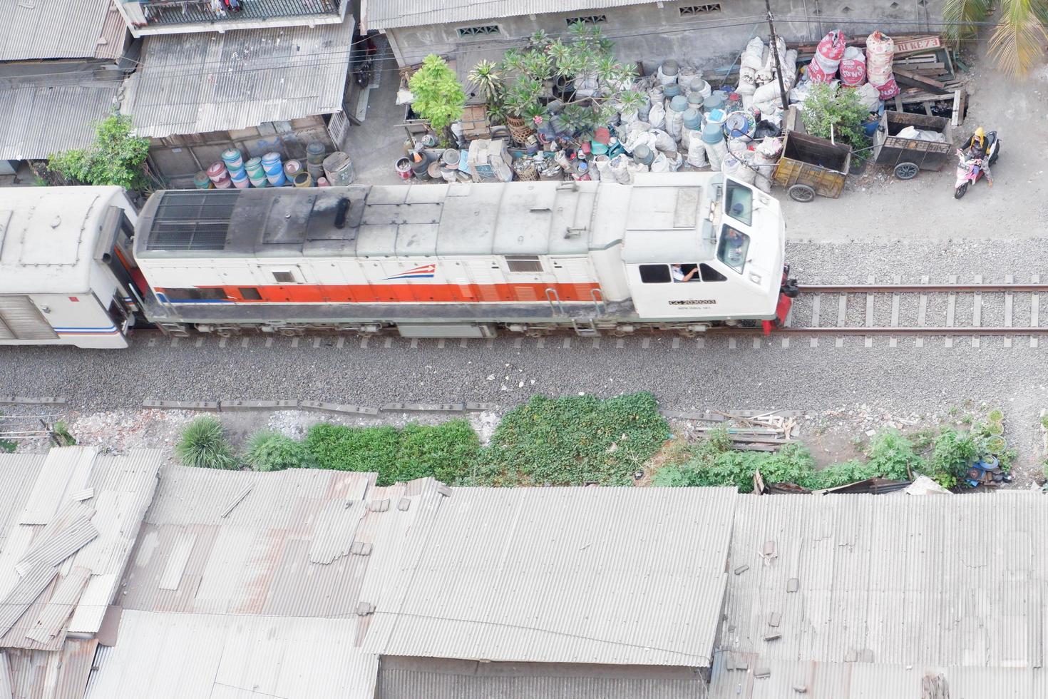 vista del tren desde arriba foto