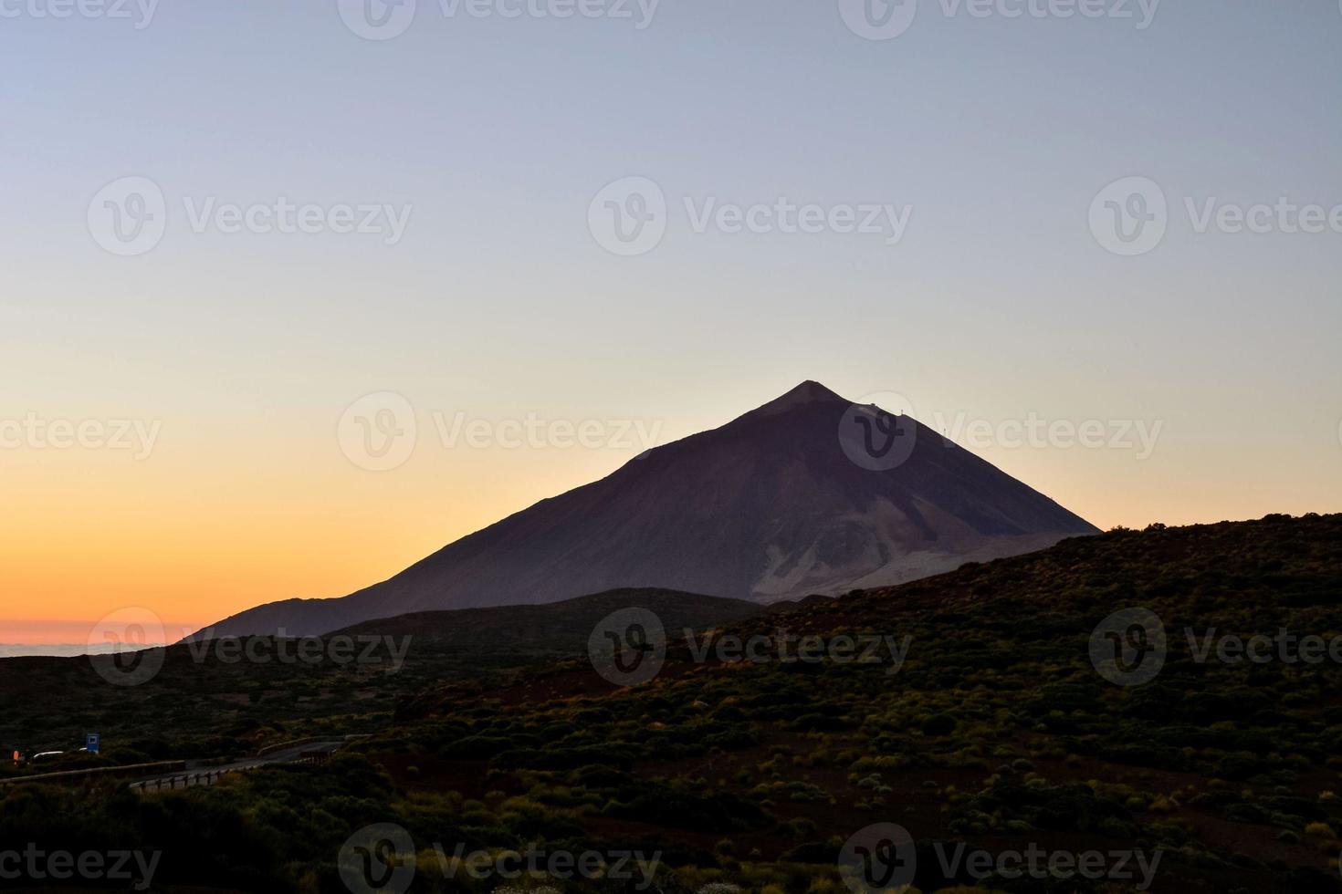 Mountain close-up view photo