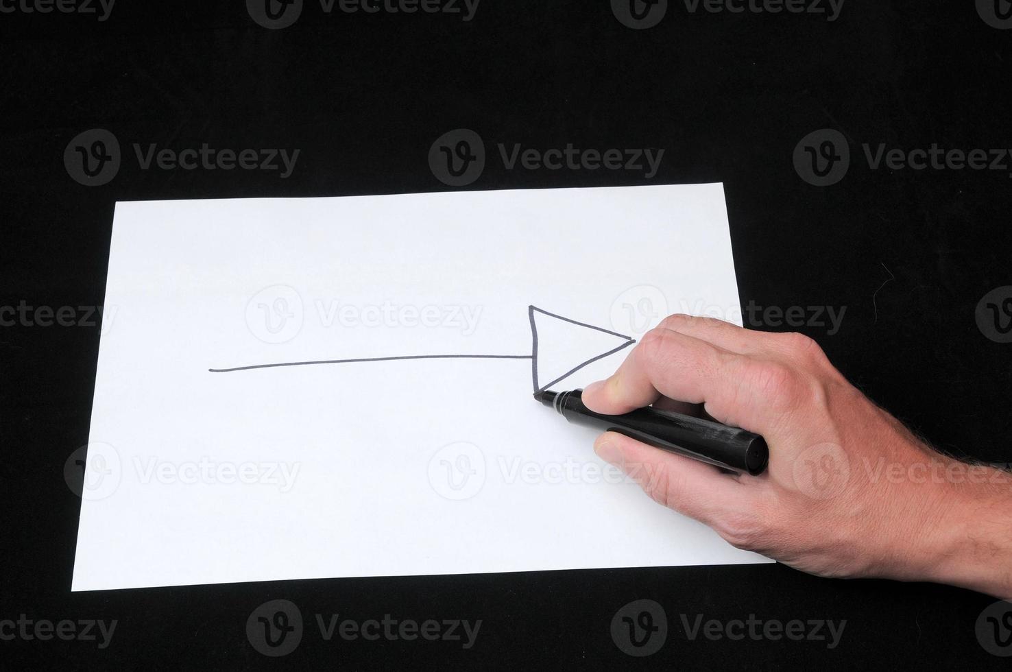Hand drawing an arrow photo