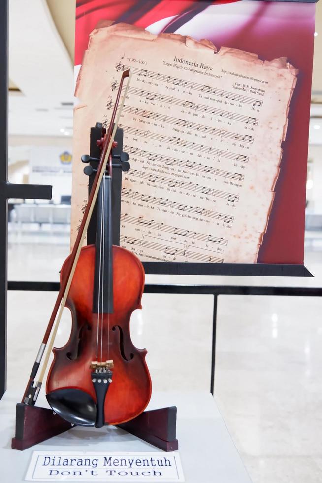 primer plano de violín como fondo foto