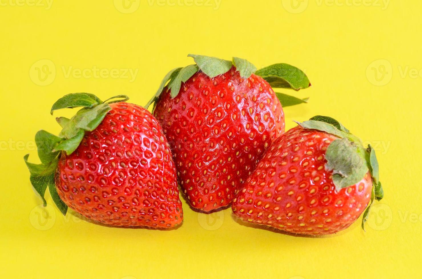Isolated strawberries fruits photo