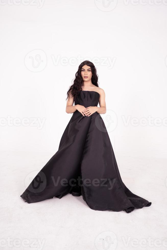 A beautiful Asian Bride in a black wedding dress poses photo