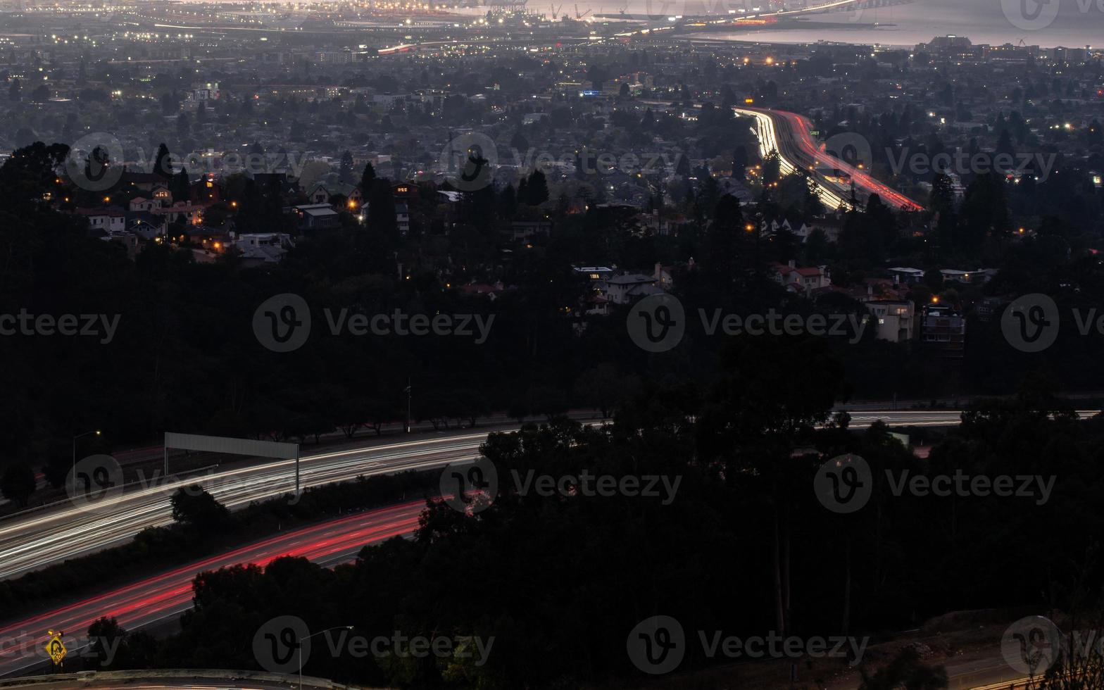 senderos de luz oakland california autopista larga exposición foto