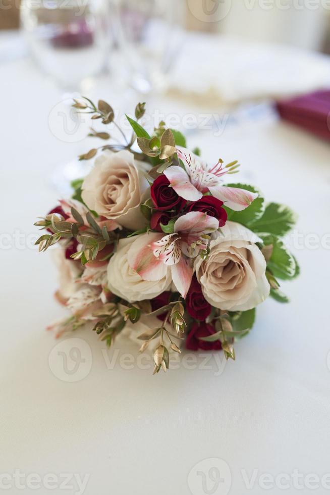 wedding day bouquet photo