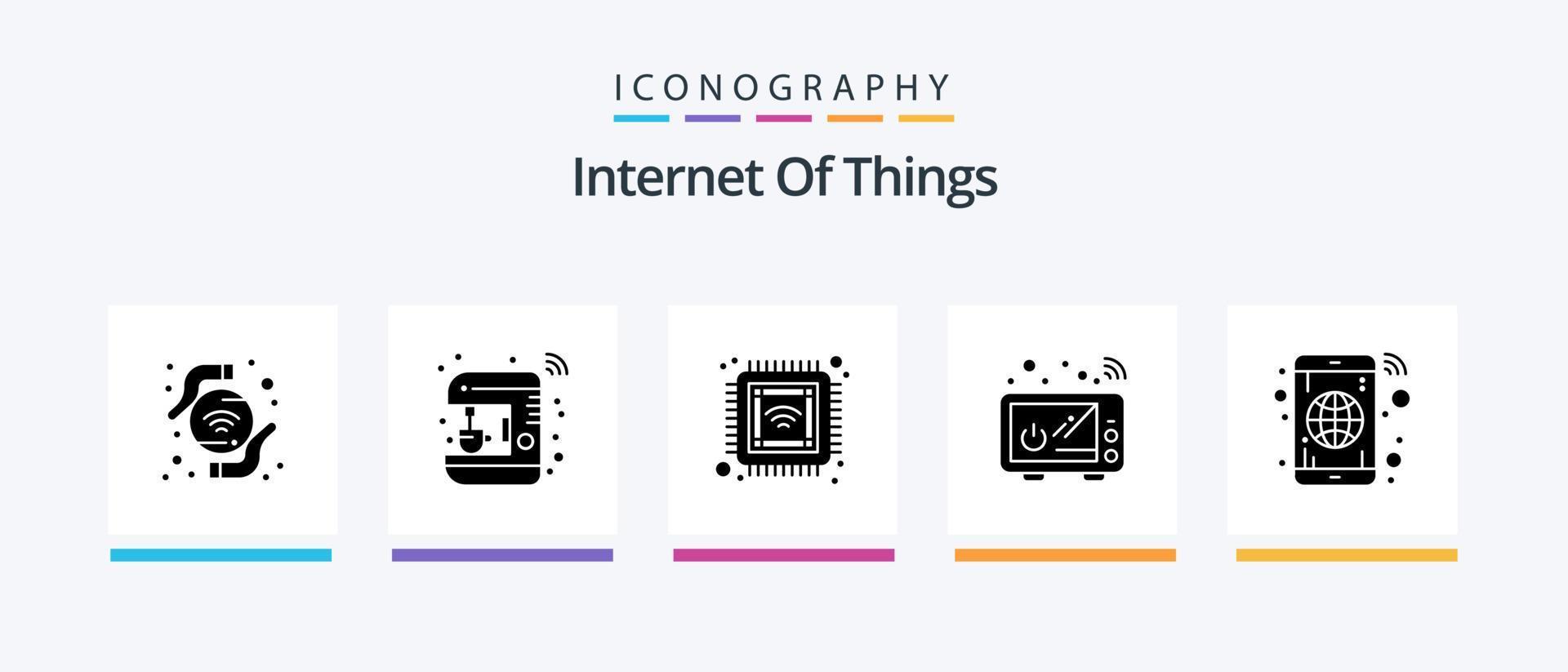 Internet de las cosas paquete de iconos de glifo 5 que incluye globo. microonda. chip. batería de cocina. conectar. diseño de iconos creativos vector