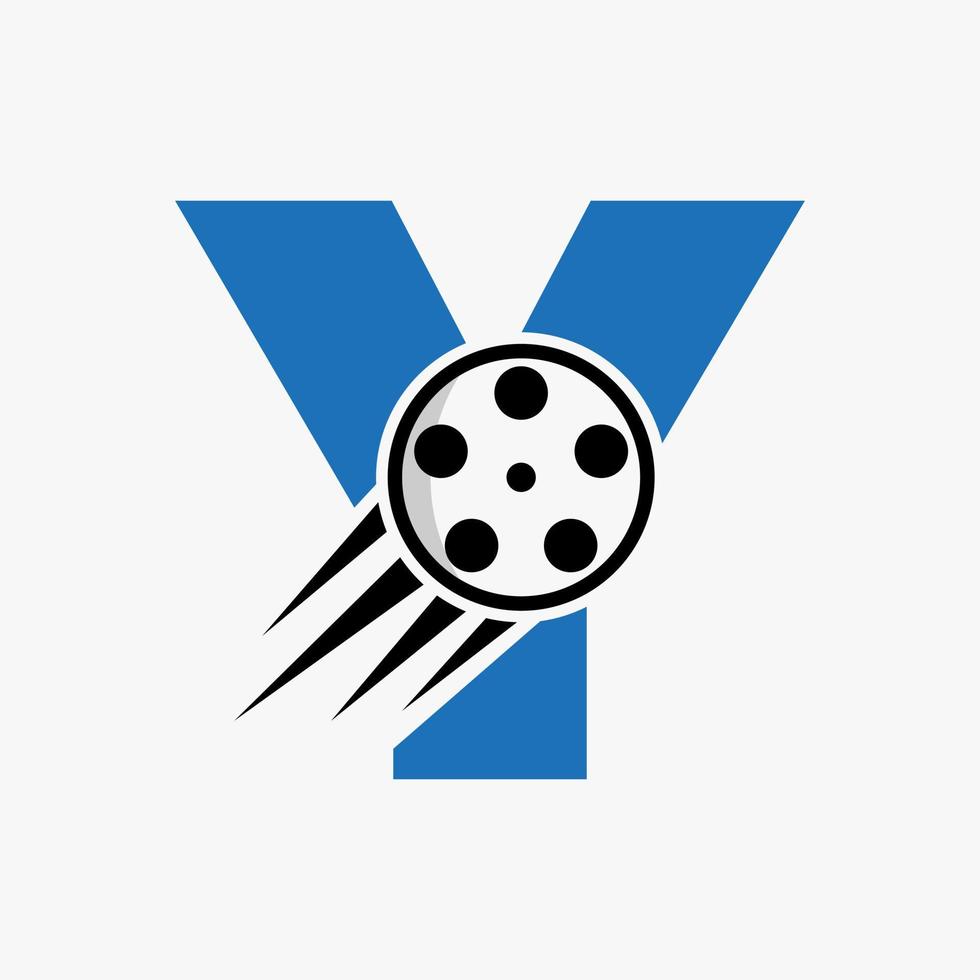 concepto de logotipo de película con letra y con carrete de película para señal de medios, plantilla de vector de símbolo de director de película