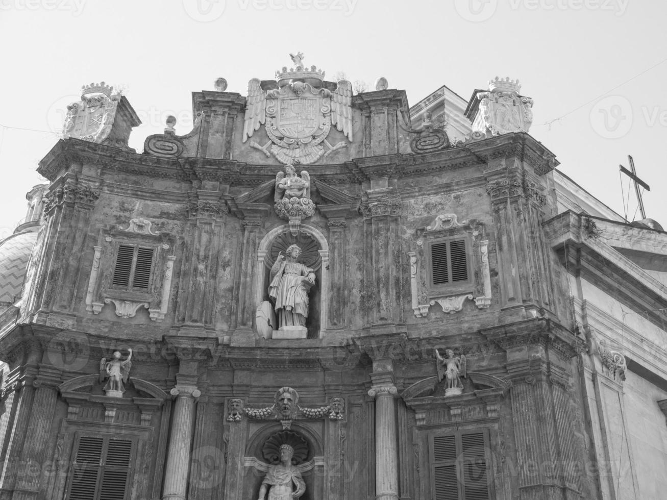 the italian city Palermo photo