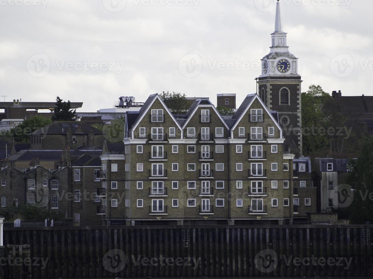 the thames river in uk photo