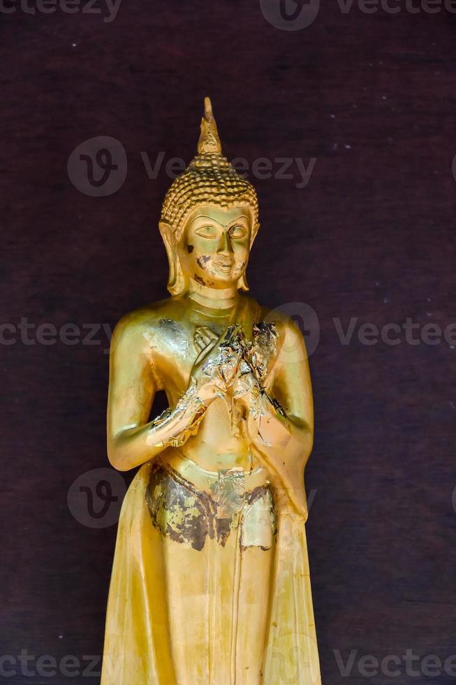 Small Buddhist statue 19562712 Stock Photo at Vecteezy
