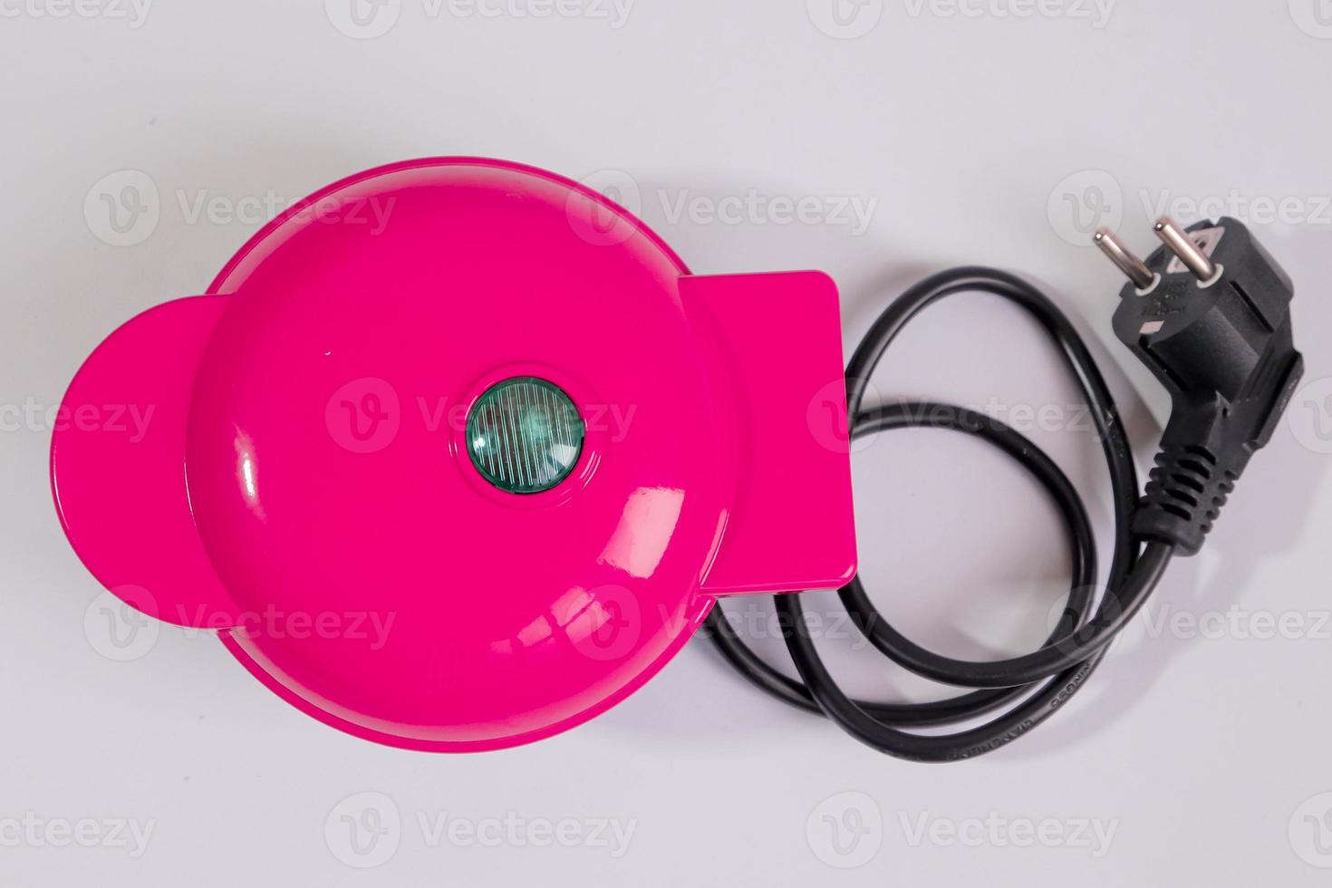 Mini waffle maker isolated on white background 19564067 Stock Photo at