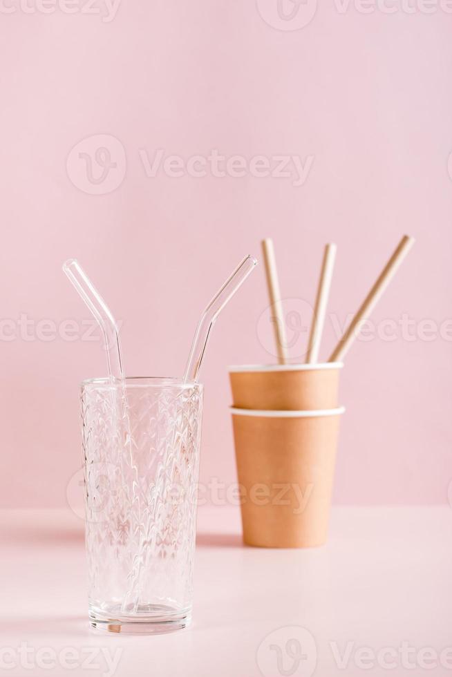 Reusable glass cup and straw vs paper cups and straws. Zero waste
