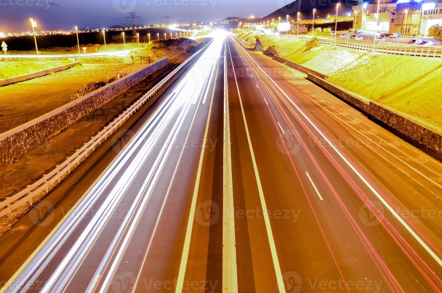 vista panorámica de la carretera foto