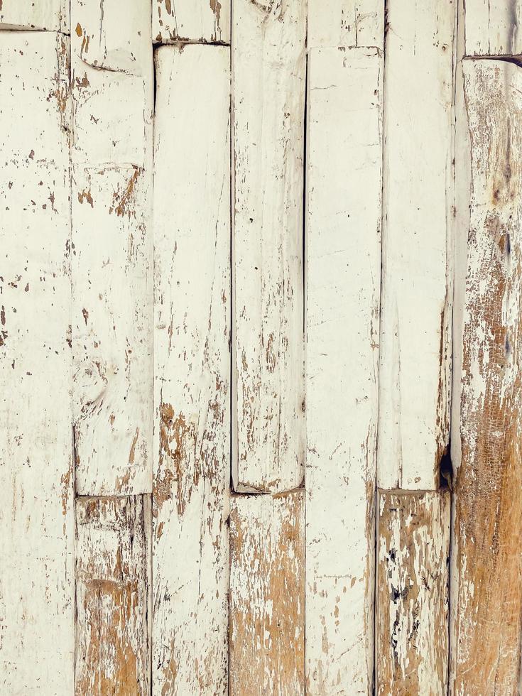 madera vieja y fondo de pintura blanca y textura con espacio de copia foto