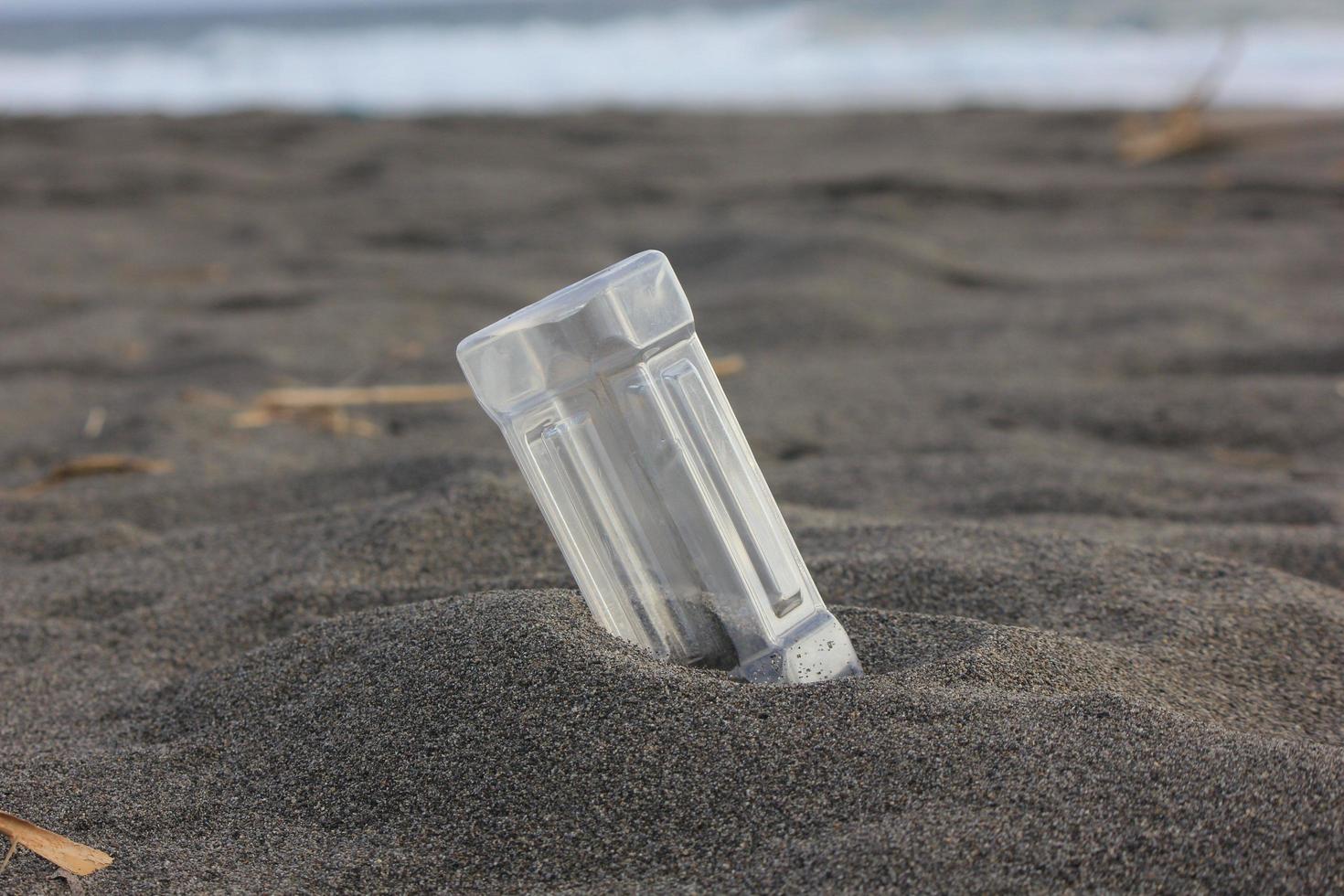 photo of a plain used bottle with daylight
