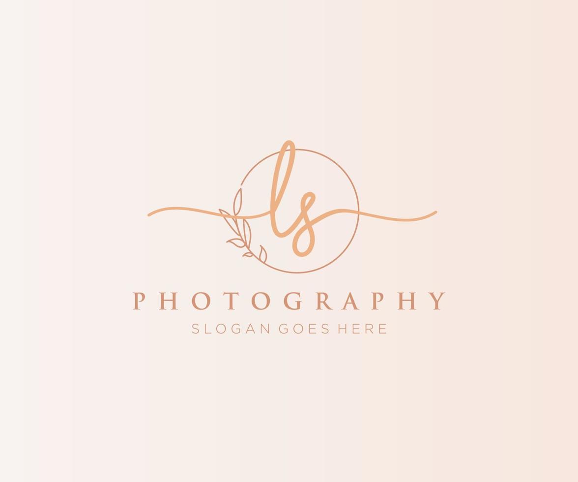 Initial LS feminine logo. Usable for Nature, Salon, Spa, Cosmetic and Beauty Logos. Flat Vector Logo Design Template Element.