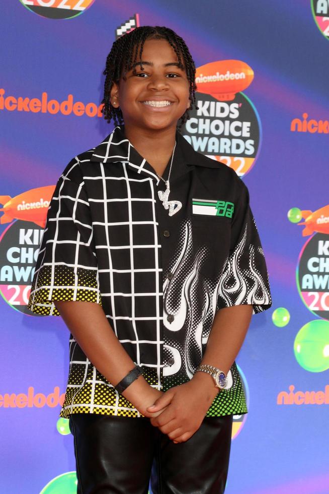 Santa Monica, CA, JAN 30, 2019 - Young Dylan at the 2022 Nickelodeon Kids Choice Awards photo