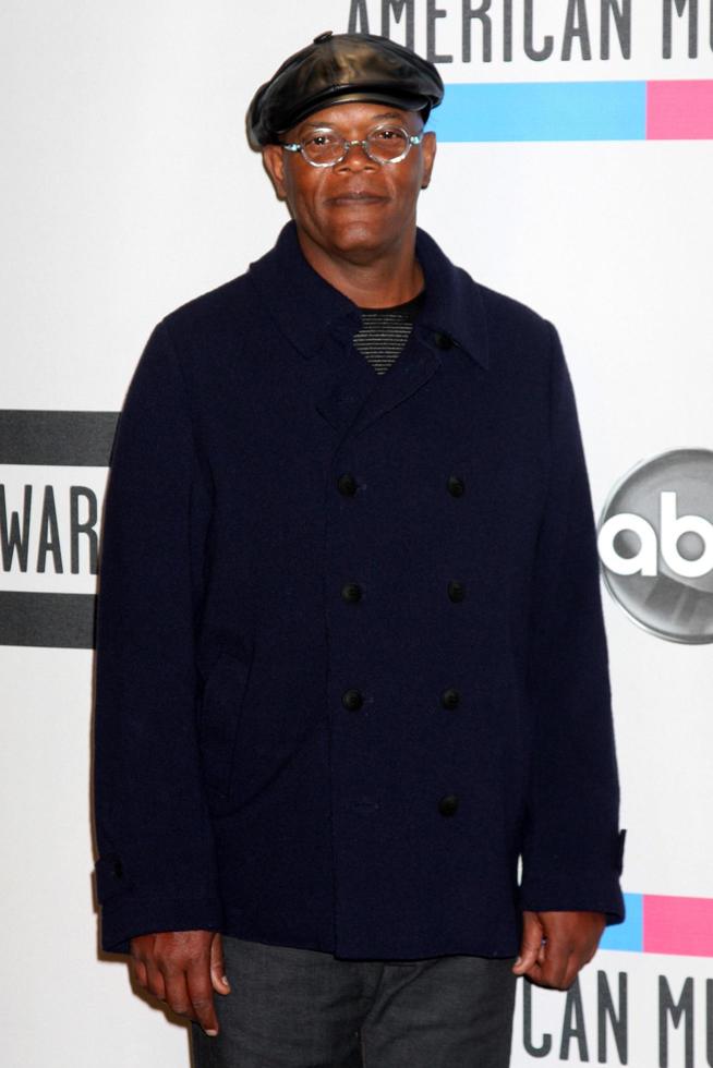 LOS ANGELES  NOV 21 - Samuel L. Jackson in the Press Room of the 2010 American Music Awards at Nokia Theater on November 21, 2010 in Los Angeles, CA photo