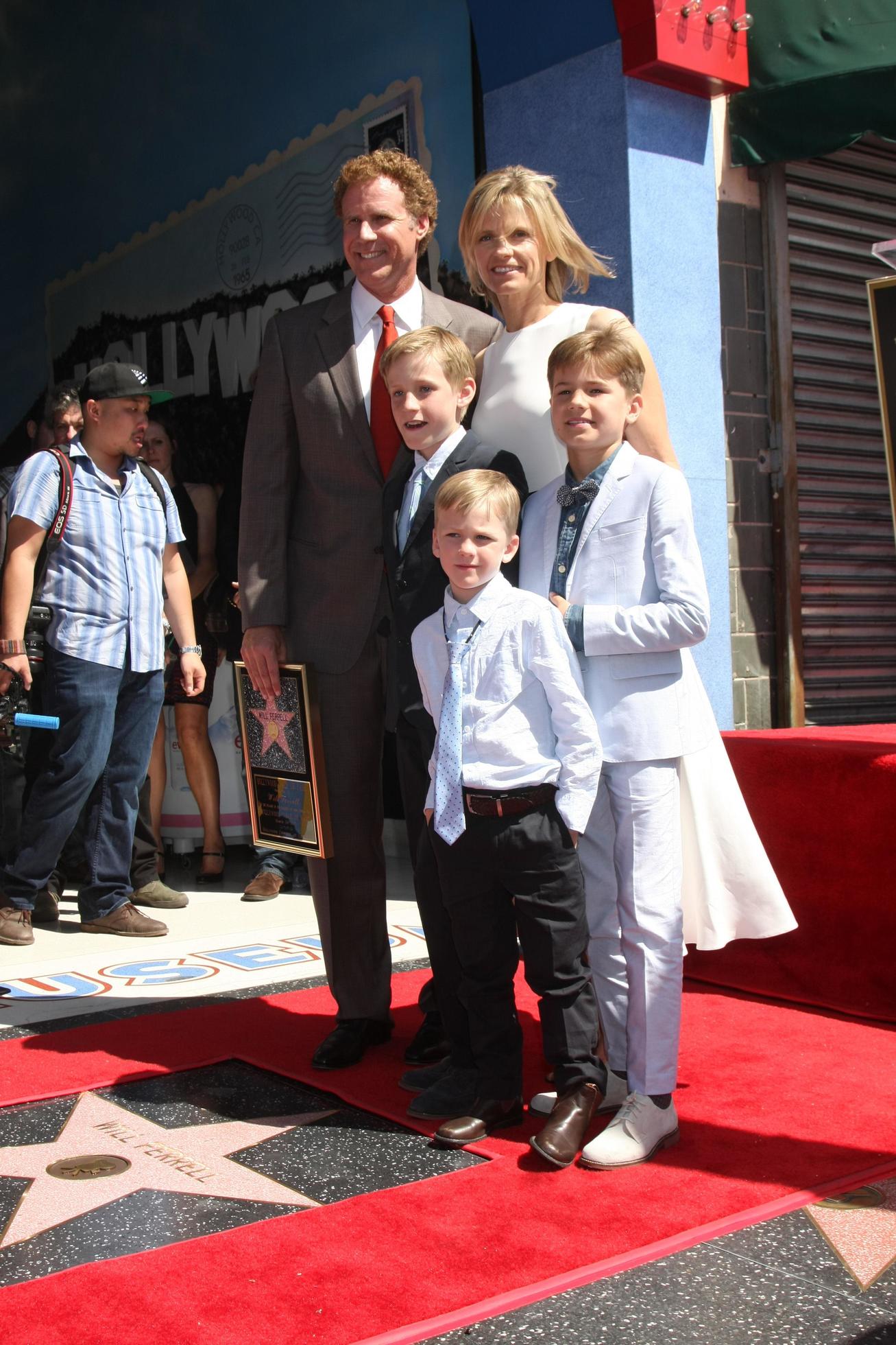 LOS ANGELES, MAR 24 - Will Ferrell, Viveca Paulin, Mattias Paulin