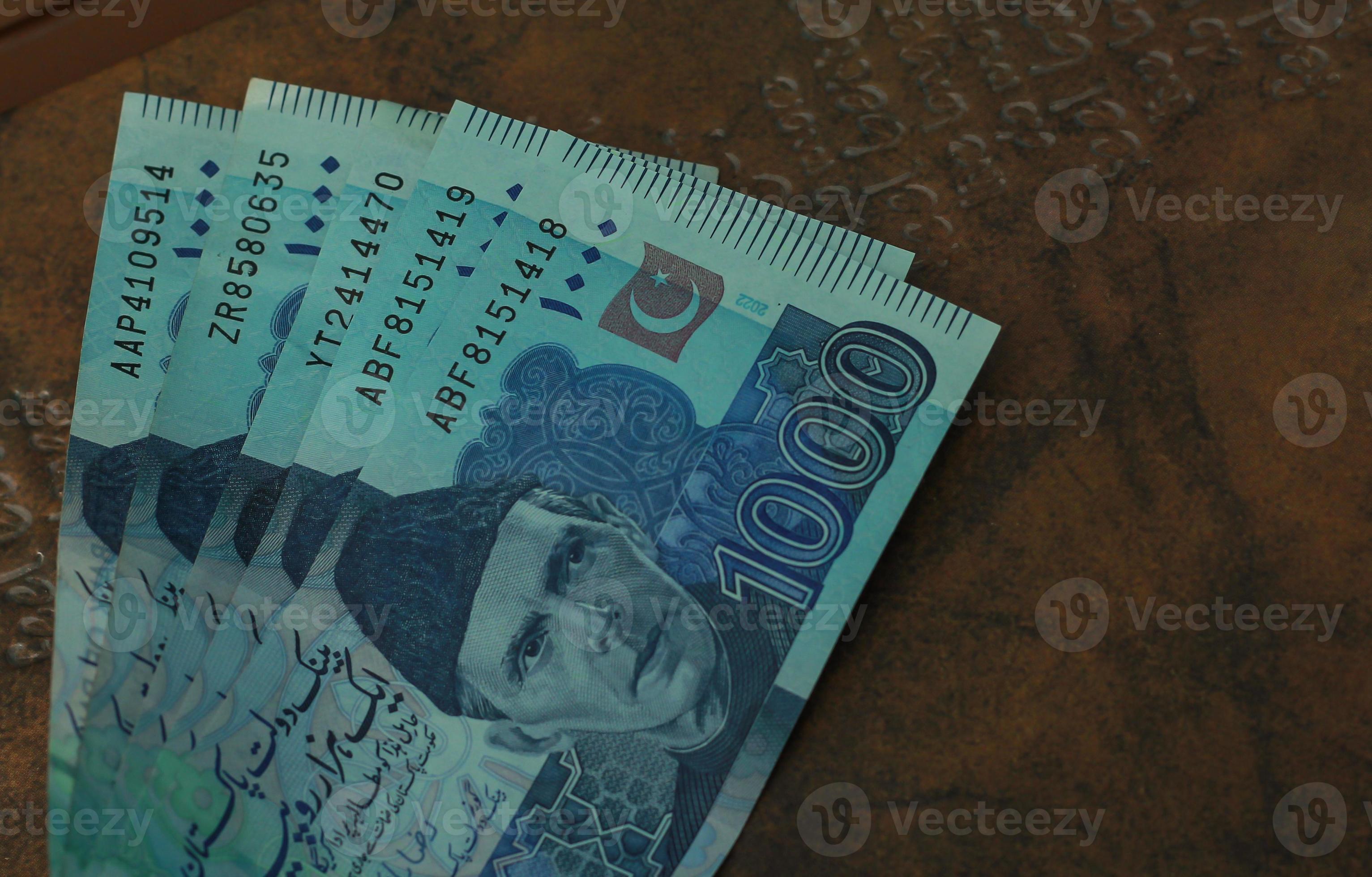 money-of-pakistan-pakistani-rupee-bills-pkr-banknotes-500-1000-5000