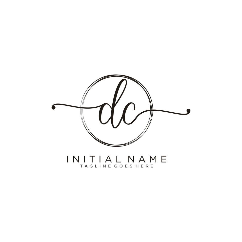 inicial corriente continua femenino logo colecciones modelo. escritura logo de inicial firma, boda, moda, joyería, boutique, floral y botánico con creativo modelo para ninguna empresa o negocio. vector