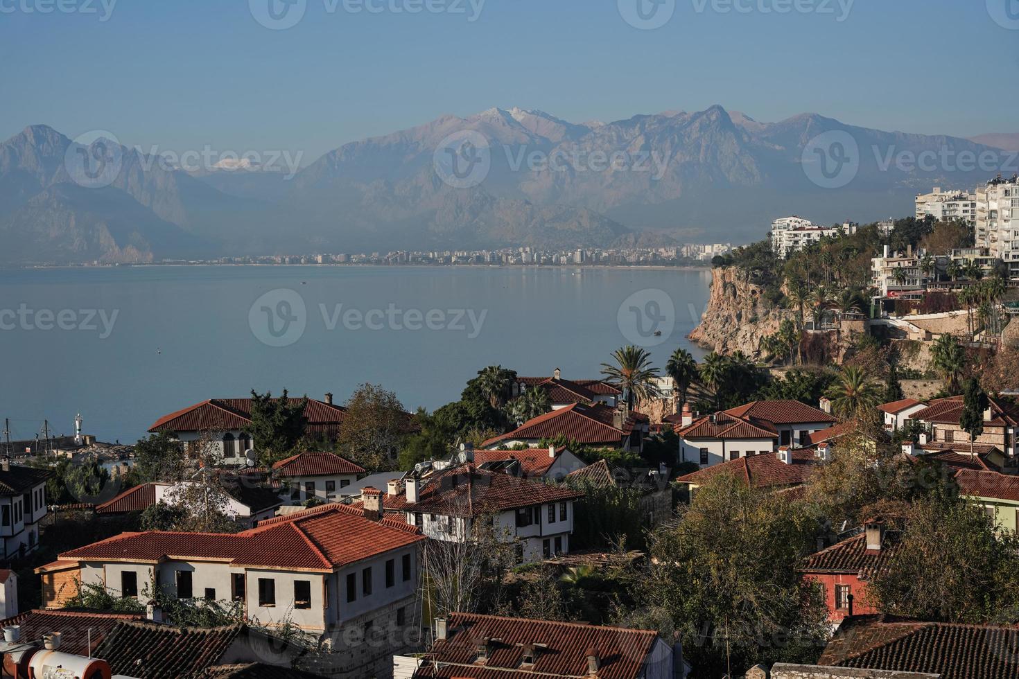 antiguo pueblo de antalya en turkiye foto