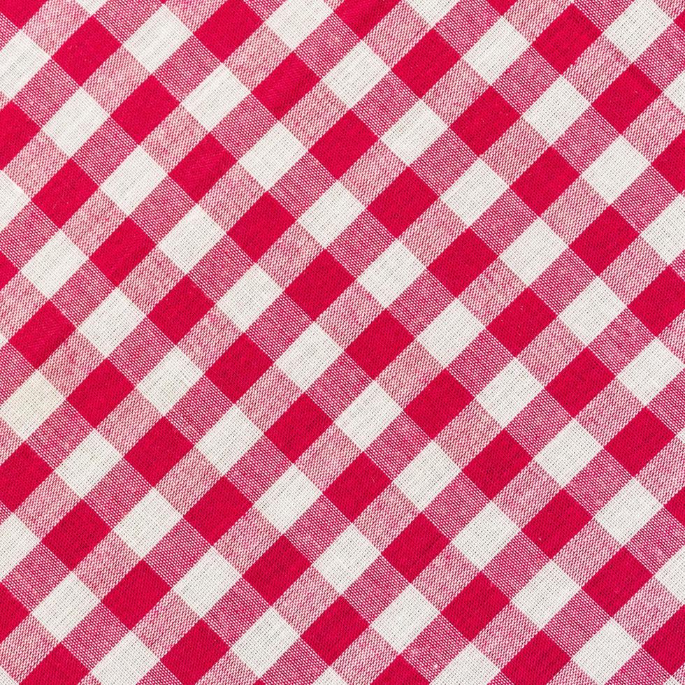white and red checkered background close up photo