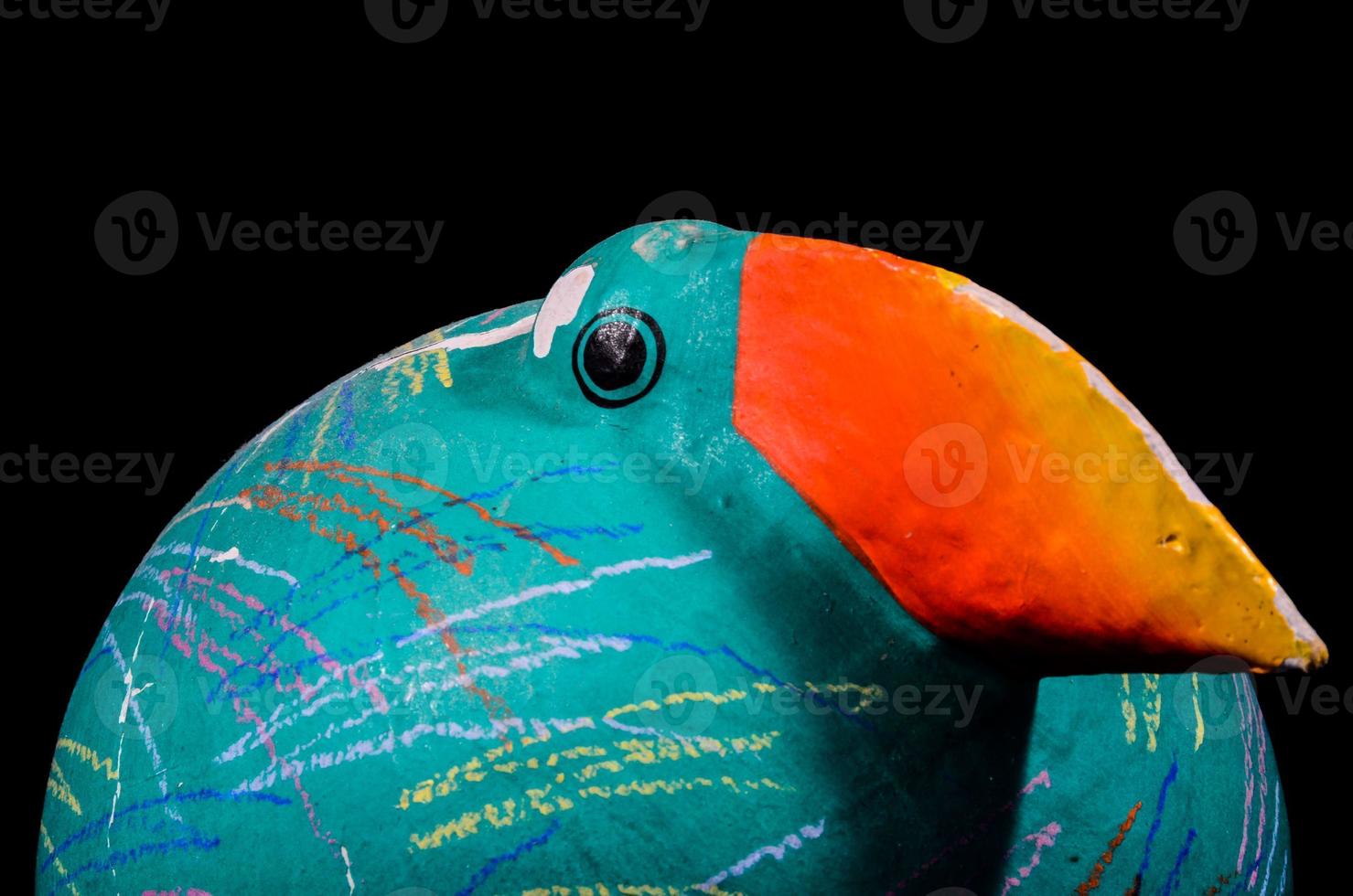 Blue bird sculpture 19887129 Stock Photo at Vecteezy