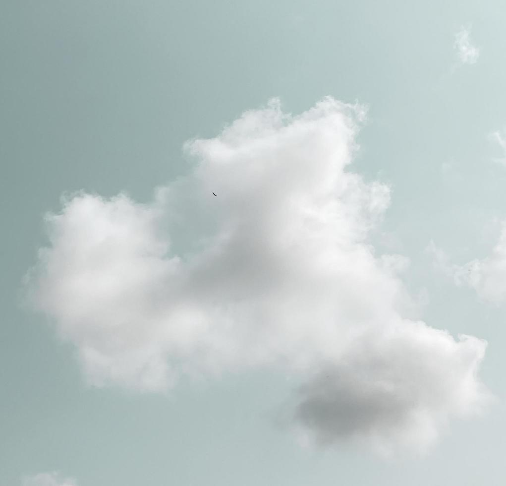 cielo y mullido nube paisaje en el Mañana es increíblemente calmante a comienzo el dia cielo y mullido blanco nube hecho yo sensación relajado,cielo y mullido nube paisaje tomar un majestuoso y asombroso belleza foto