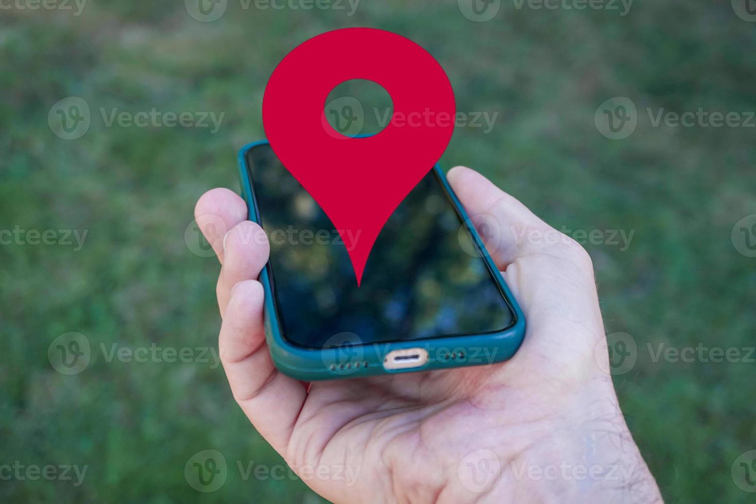 GPS ubicación símbolo en el teléfono inteligente foto