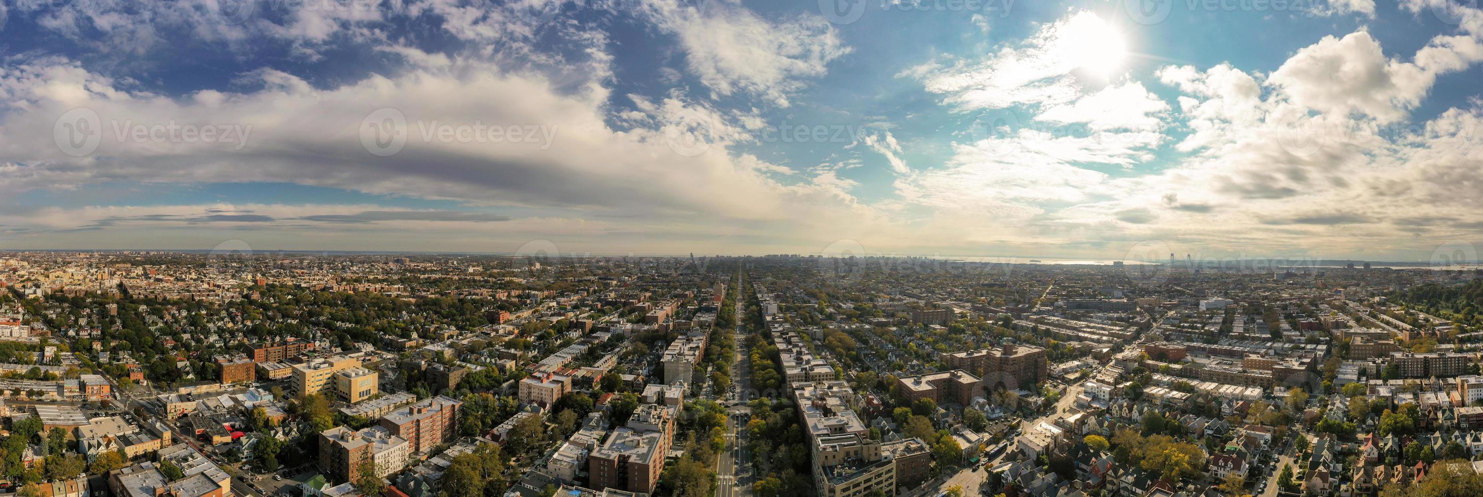 Panoramic view of Southern Brooklyn from Kensington in New York City photo