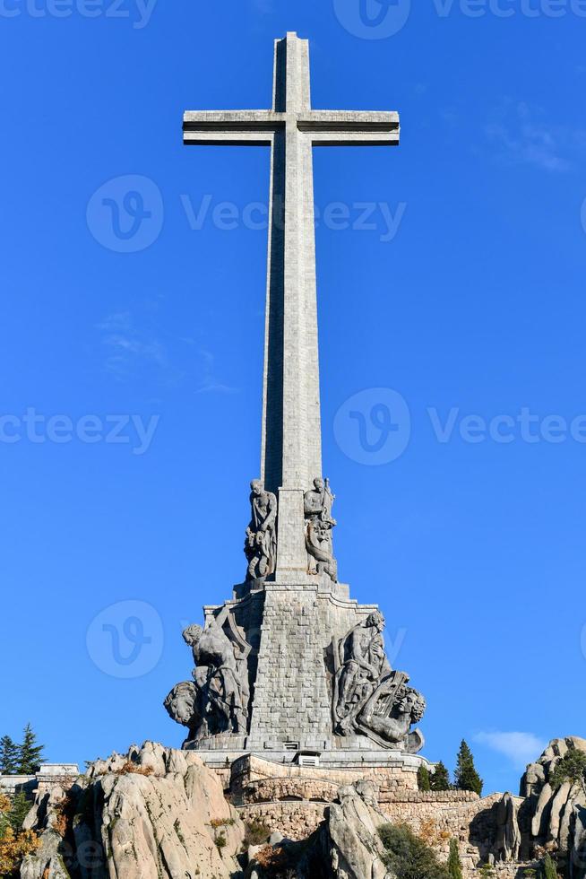 Valle de el caído - un monumento dedicado a víctimas de el Español civil guerra y situado en el sierra Delaware guadarrama, cerca Madrid. foto