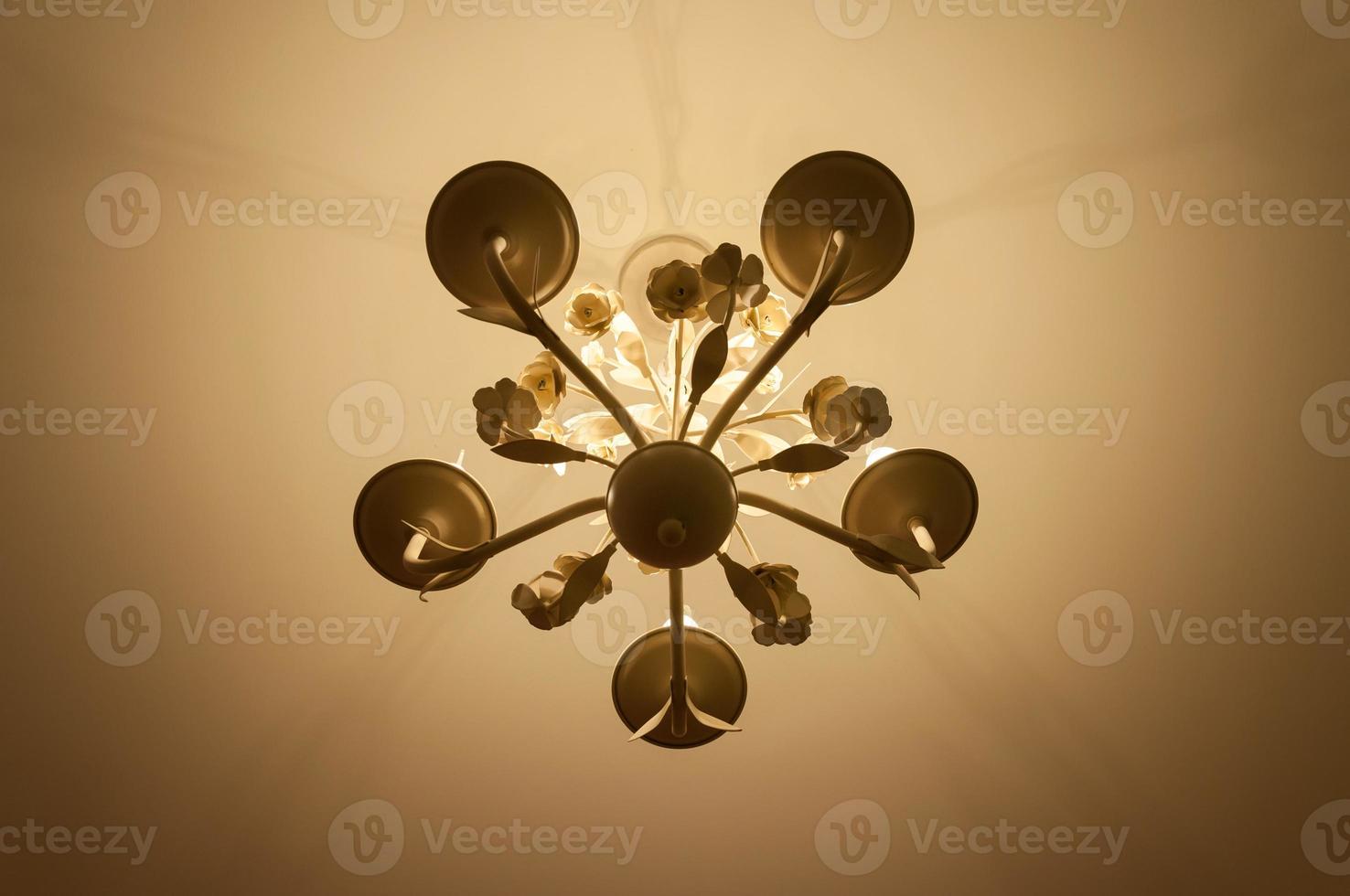 Simple chandelier bottom view with ceiling background,modern chandelier photo