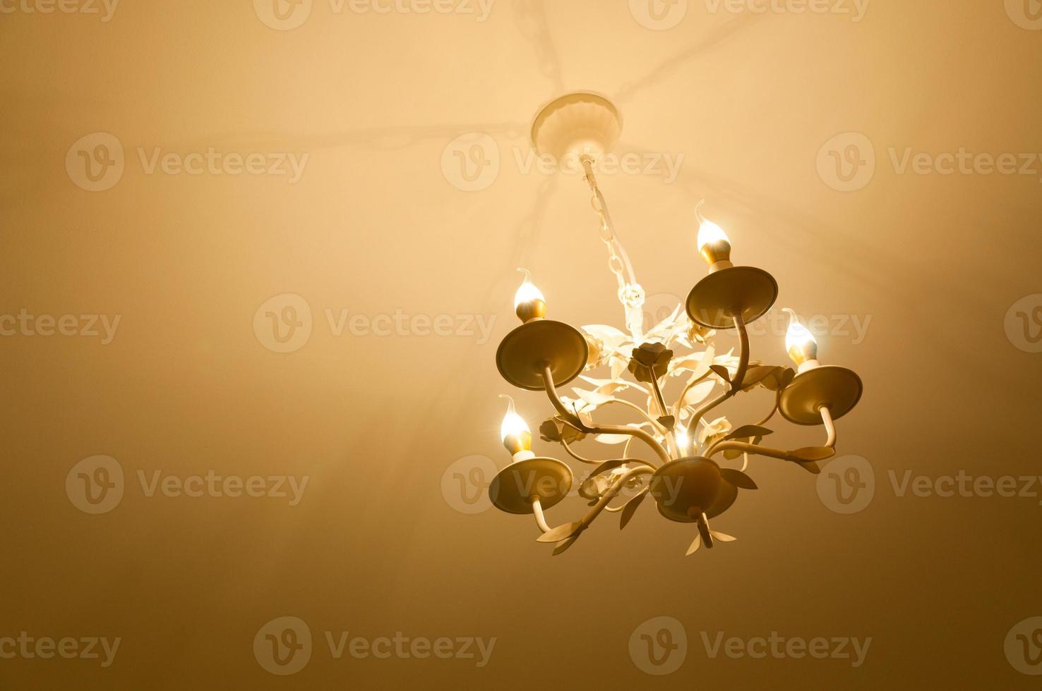 Simple chandelier bottom view with ceiling background,modern chandelier photo